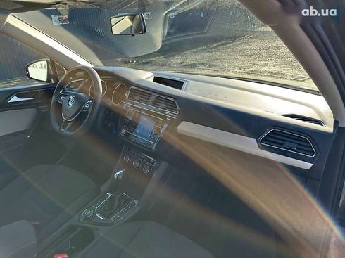 Volkswagen Tiguan 2018 - фото 23