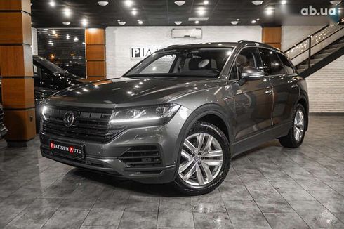 Volkswagen Touareg 2019 - фото 4