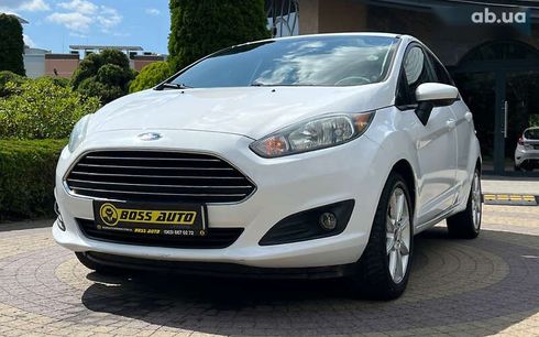 Ford Fiesta 2019 - фото 3