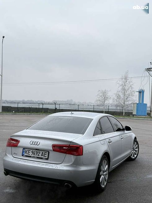 Audi A6 2013 - фото 12