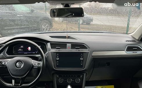Volkswagen Tiguan 2019 - фото 11