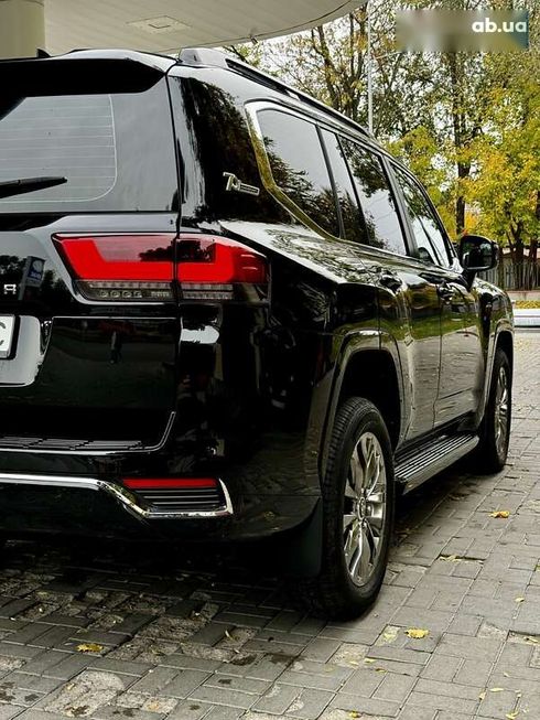 Toyota Land Cruiser 2022 - фото 18