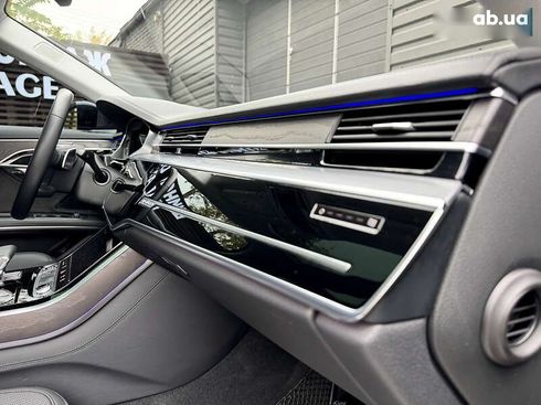 Audi A8 2022 - фото 25