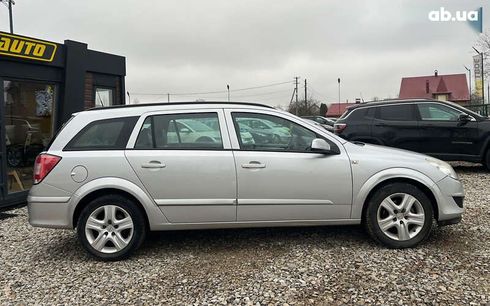 Opel Astra 2009 - фото 8