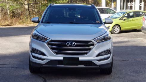 Hyundai Tucson 2016 серебристый - фото 2