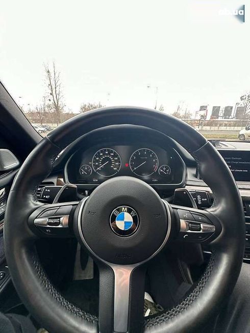 BMW X5 2016 - фото 14