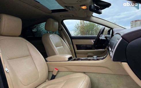 Jaguar XF 2010 - фото 9