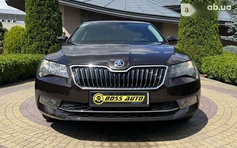 Skoda Superb 2018 - фото 2