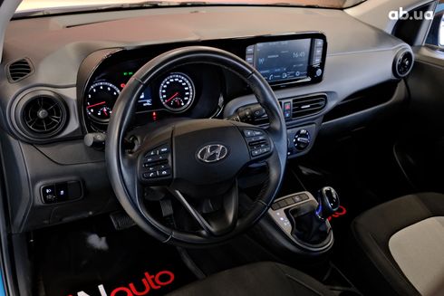 Hyundai i10 2022 голубой - фото 5