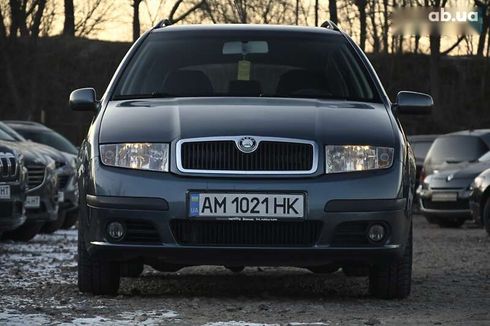 Skoda Fabia 2005 - фото 4