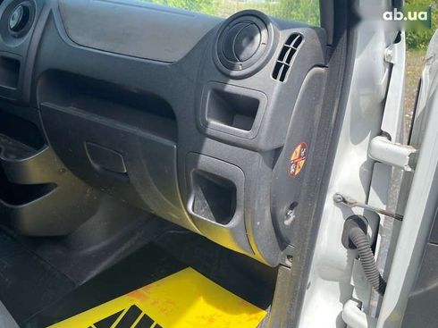 Renault Master 2013 - фото 14