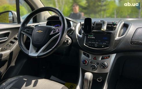 Chevrolet Tracker 2013 - фото 13