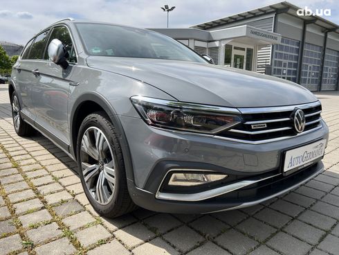 Volkswagen Passat 2022 - фото 8