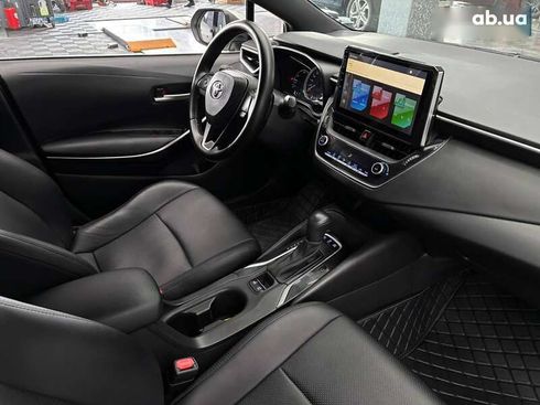 Toyota Corolla 2019 - фото 10