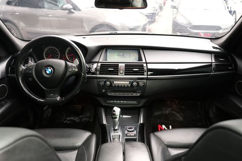 BMW X5 M 2010 черный - фото 5