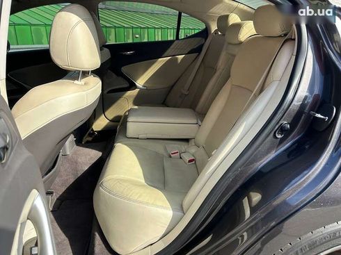 Lexus IS 2010 - фото 10