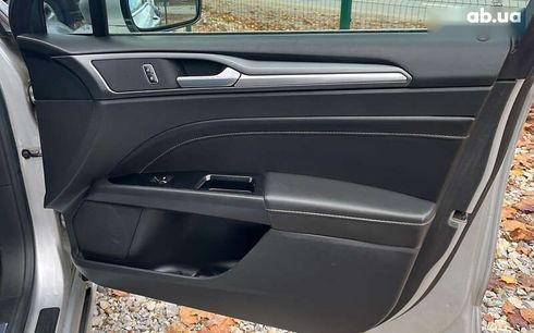 Ford Fusion 2015 - фото 26