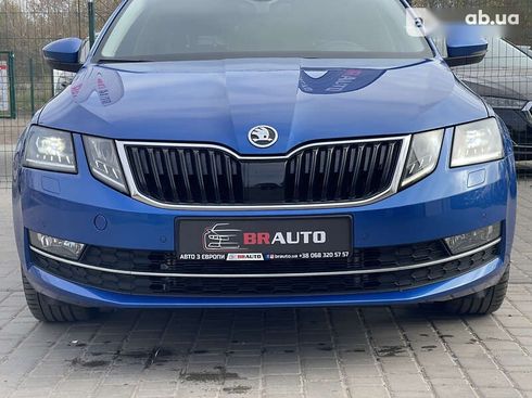 Skoda Octavia 2019 - фото 9