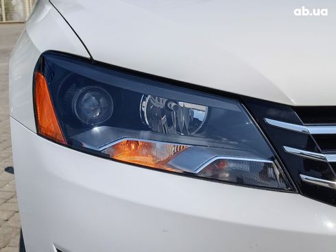 Volkswagen Passat 2015 бежевый - фото 5