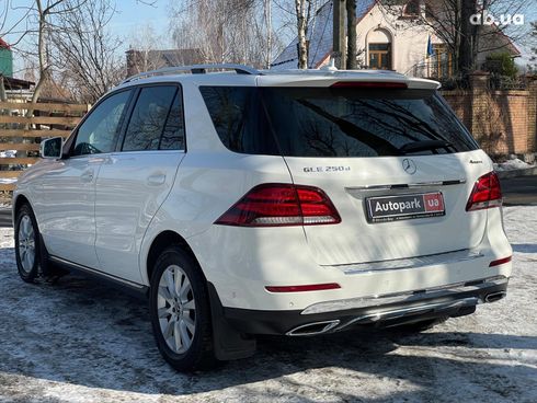 Mercedes-Benz GLE-Класс 2017 белый - фото 9