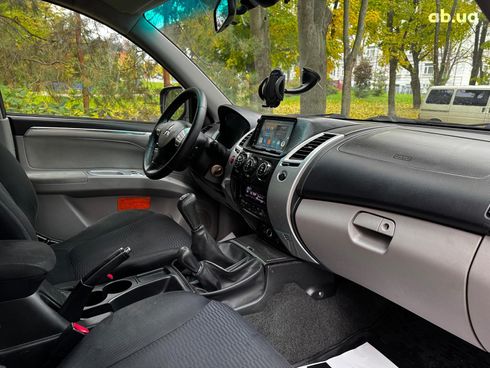 Mitsubishi Pajero Sport 2010 черный - фото 31