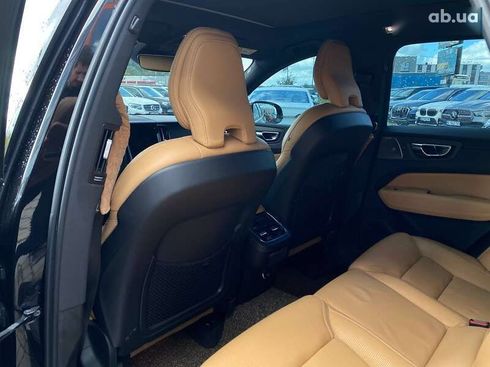 Volvo XC60 2019 - фото 25