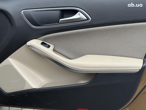 Mercedes-Benz GLA-Класс 2017 бежевый - фото 21