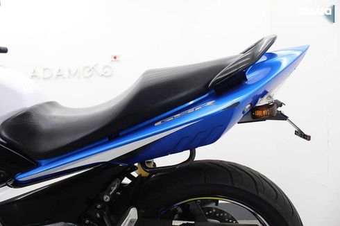 Suzuki GSR 2015 - фото 16