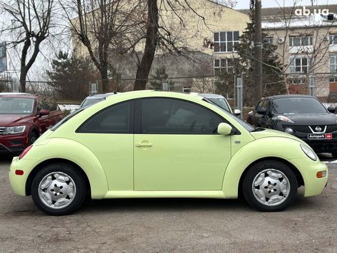 Volkswagen New Beetle 2001 зеленый - фото 11