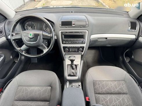 Skoda Octavia 2012 - фото 30