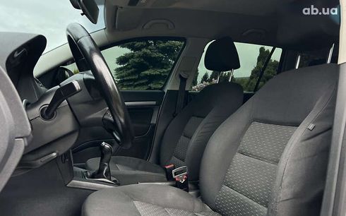 Skoda Octavia 2011 - фото 15
