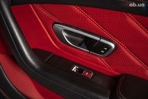 Bentley Continental GT 2012 - фото 17