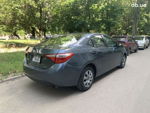 Toyota Corolla 2015 серый - фото 5