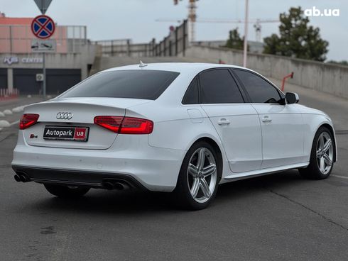 Audi S4 2013 белый - фото 15