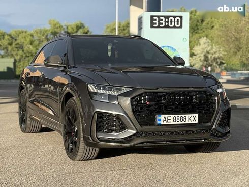 Audi RS Q8 2021 - фото 14