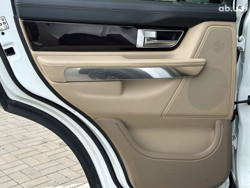 Land Rover Range Rover Sport 2010 белый - фото 19