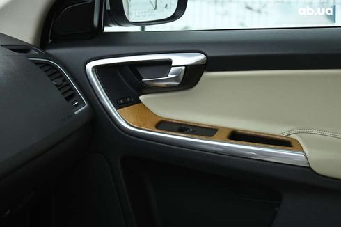 Volvo XC60 2017 - фото 24