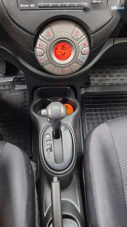 Nissan Micra 2013 - фото 17