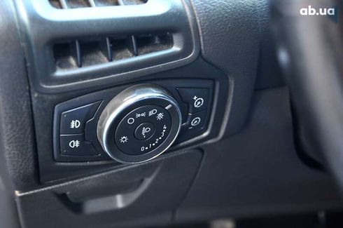 Ford Focus 2011 - фото 29