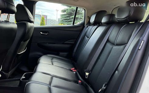 Nissan Leaf 2021 - фото 12