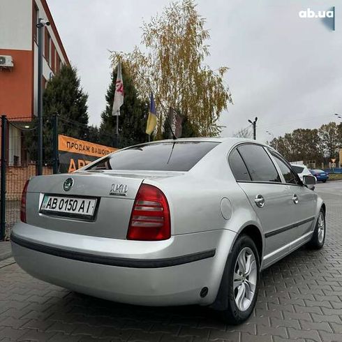 Skoda Superb 2006 - фото 5