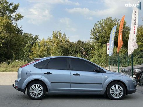 Ford Focus 2005 - фото 22