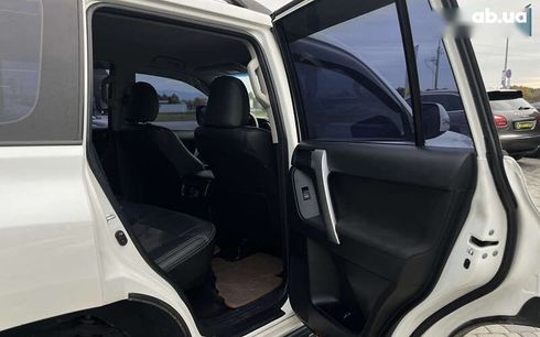 Toyota Land Cruiser Prado 2014 - фото 23