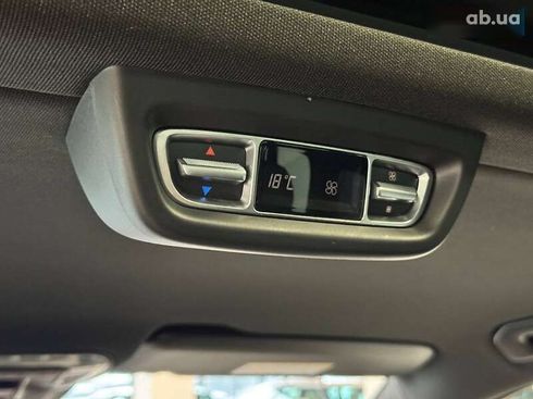 Mercedes-Benz V-Класс 2019 - фото 30