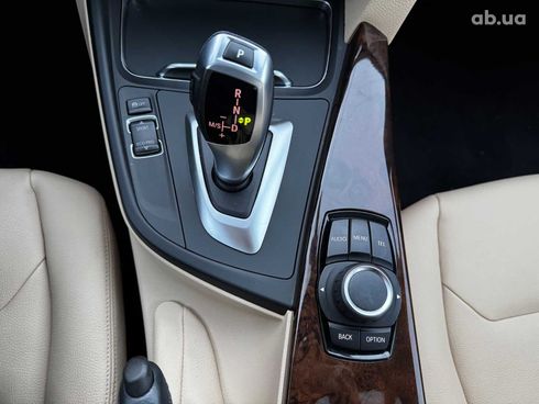 BMW 3 серия 2016 белый - фото 21