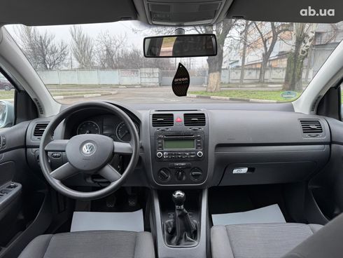 Volkswagen Golf 2005 серый - фото 18
