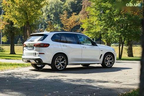 BMW X5 2022 - фото 14