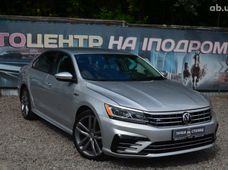 Продажа б/у Volkswagen Passat 2018 года в Киеве - купить на Автобазаре