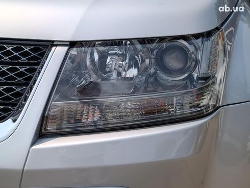 Suzuki Grand Vitara 2011 серый - фото 4