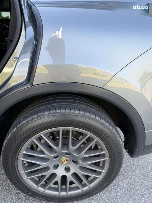 Porsche Cayenne 2015 - фото 14